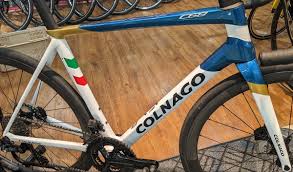 COLNAGO：V3-RS「Capsule Collection」第2回 受注受付の開始が決定 - ニュース